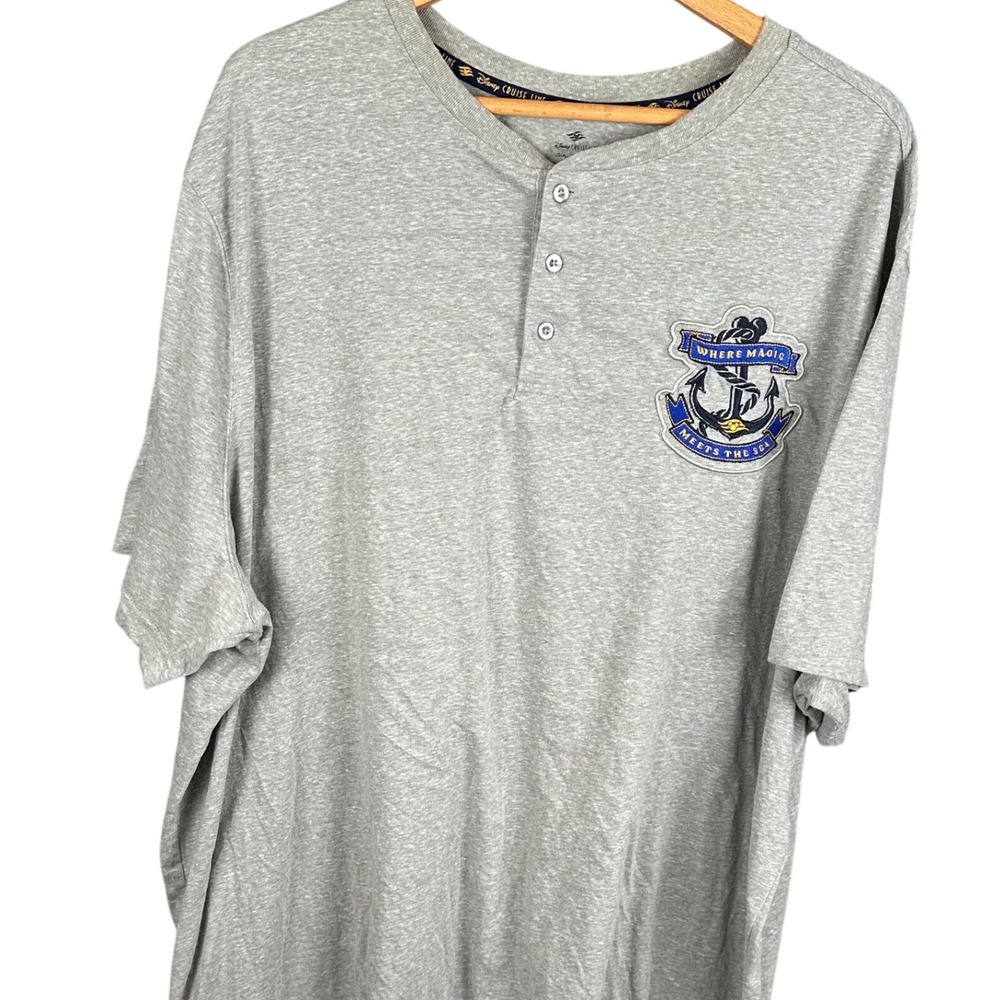 Disney Cruise Line Mens 3XL Gray Henley Shirt Magic Wonder Dream Fantasy Wish